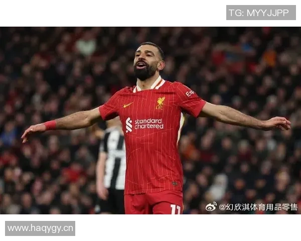 希勒怒批萨拉赫公开炮轰俱乐部大错特错:巨星陨落还是另有隐情?